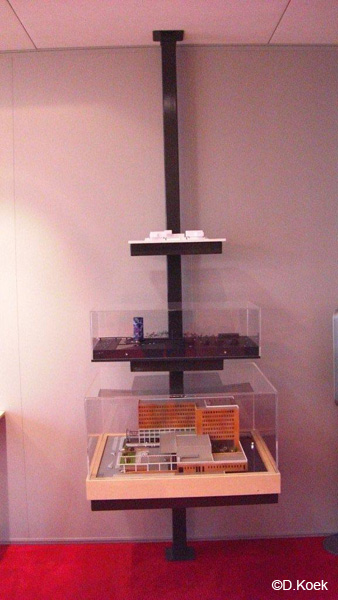 stalen frame voor showen maquettes